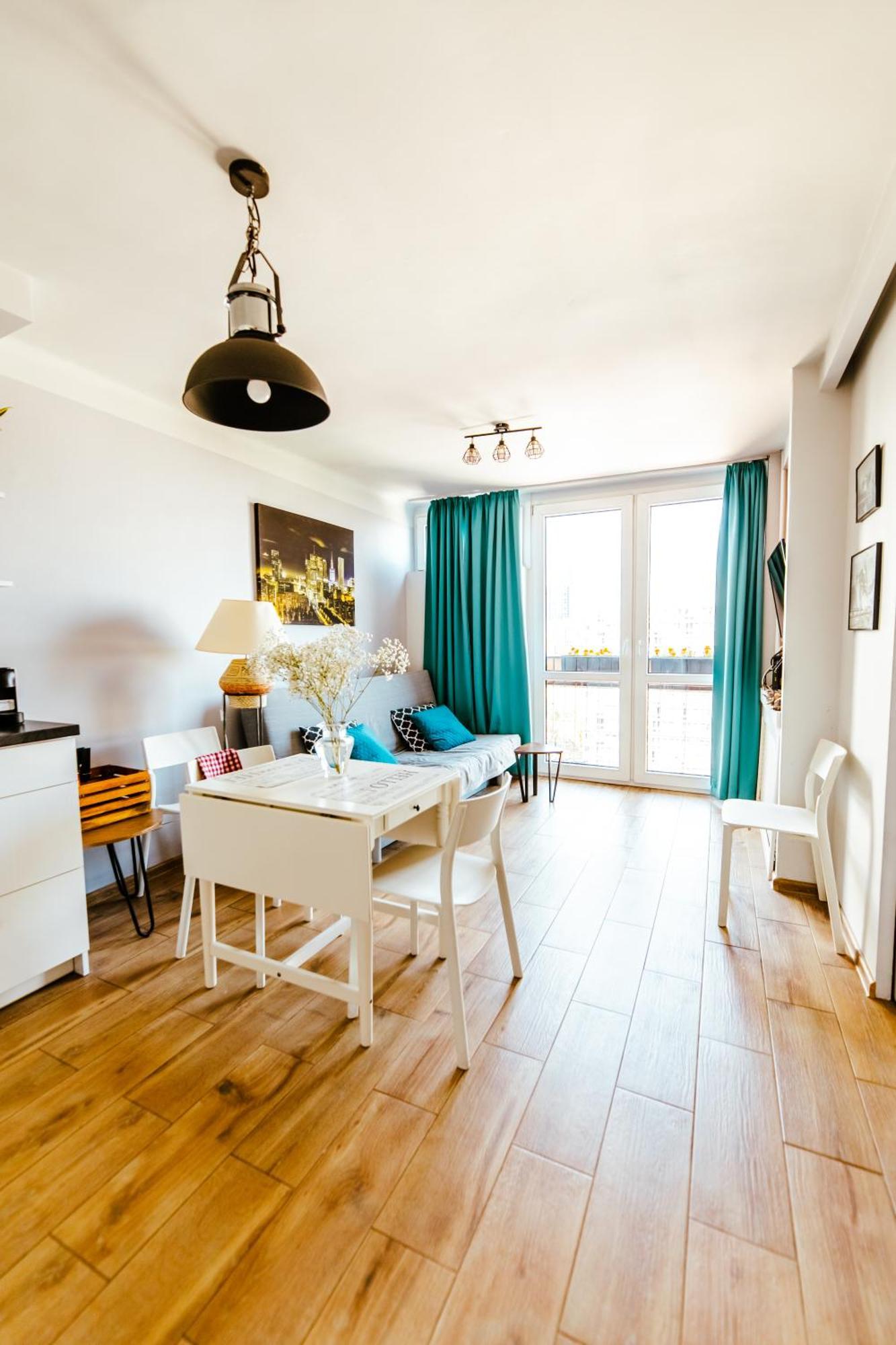 Bright 14Th Floor Central Home With Balcony & Views Varšava Exteriér fotografie